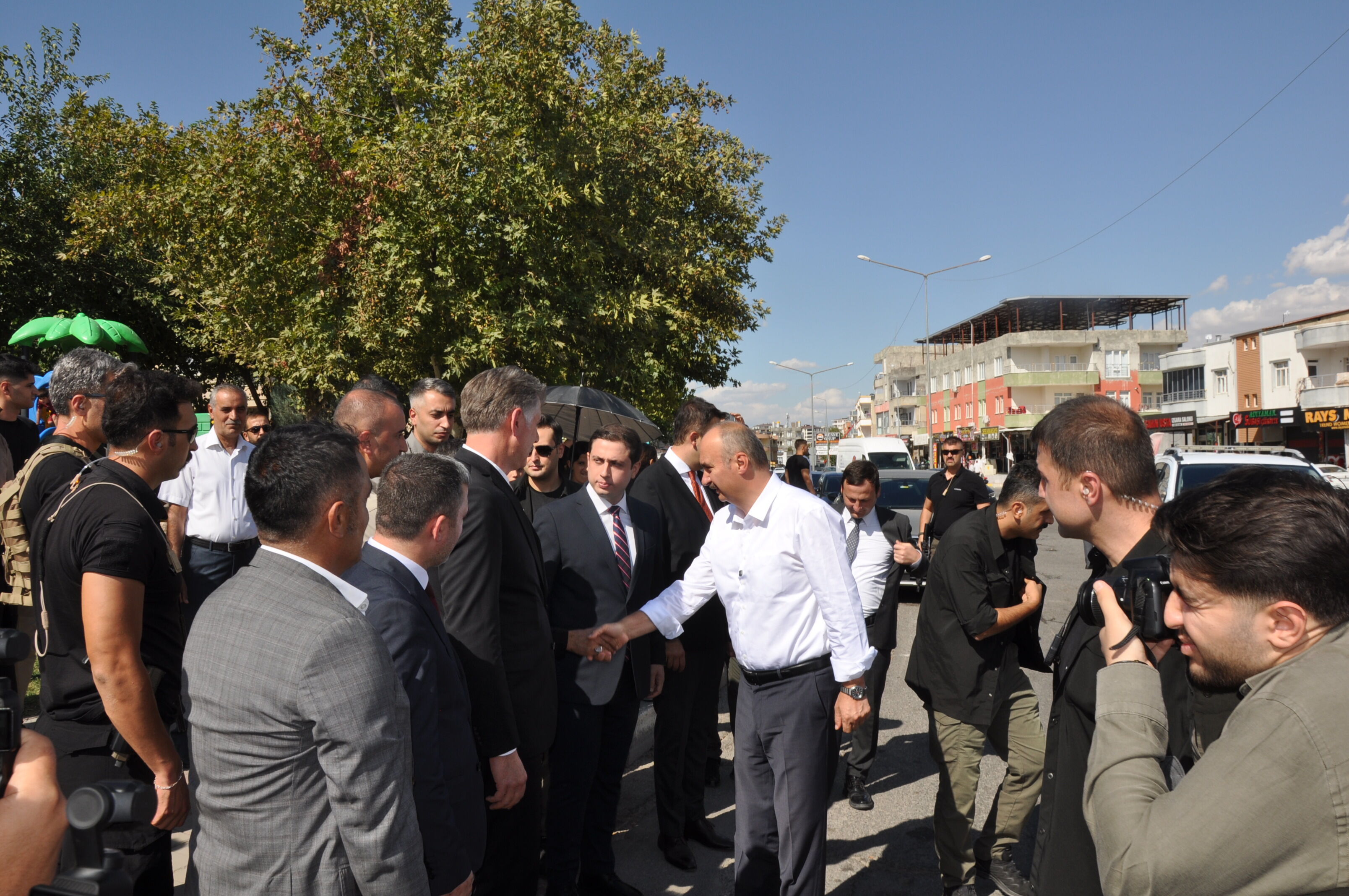 Cizre Bulvarı’nda Dönüşüm Yol Çift Şeritli Hale Getirilecek (4)