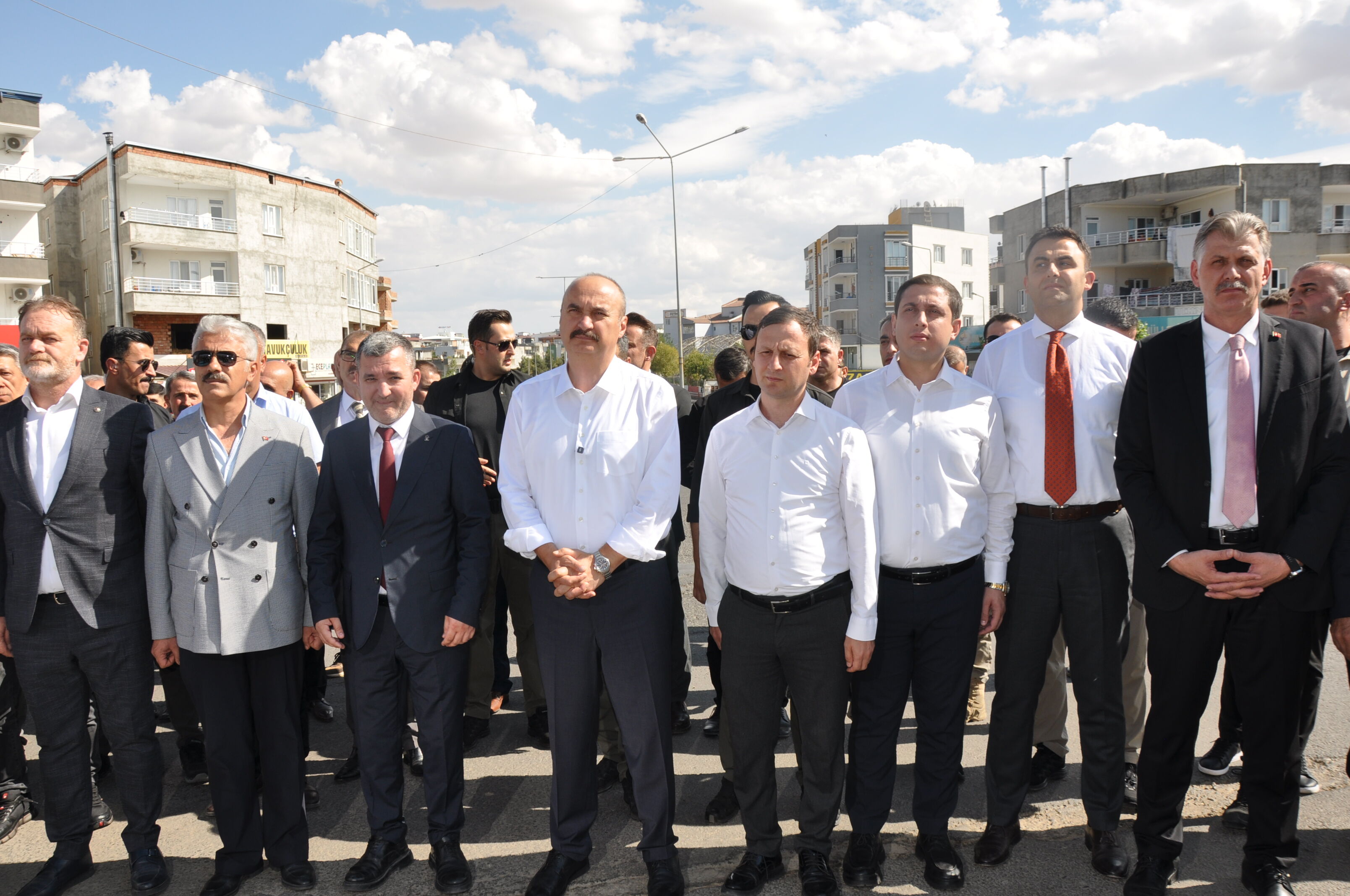 Cizre Bulvarı’nda Dönüşüm Yol Çift Şeritli Hale Getirilecek (6)
