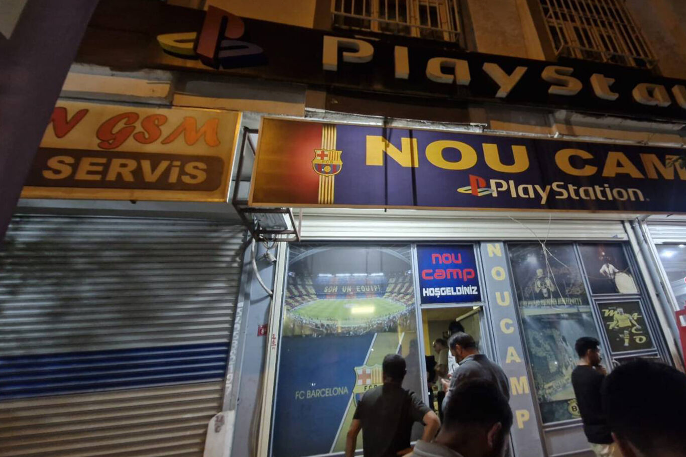 Diyarbakır'da iş yerine düzenlenen silahlı saldırıda 3 kişi yaralandı