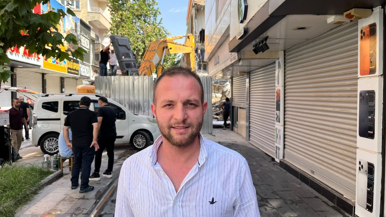 Gülistan Caddesi Esnafı Gündüz Yapılan Yıkıma Tepkili (3)