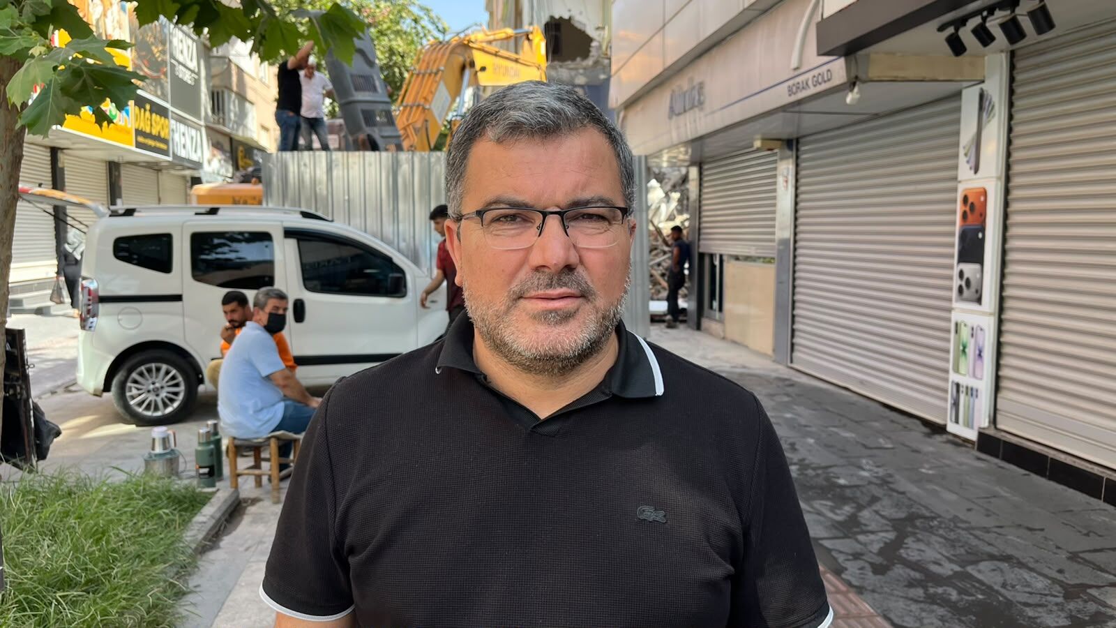Gülistan Caddesi Esnafı Gündüz Yapılan Yıkıma Tepkili (4)