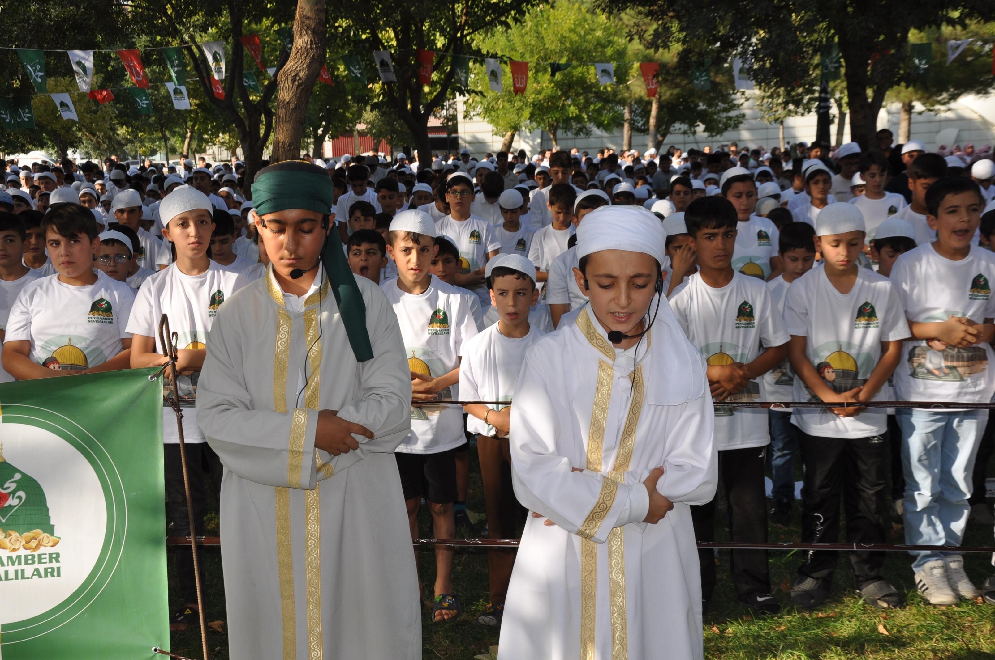 Namaz Çoşkusu! (2)-1