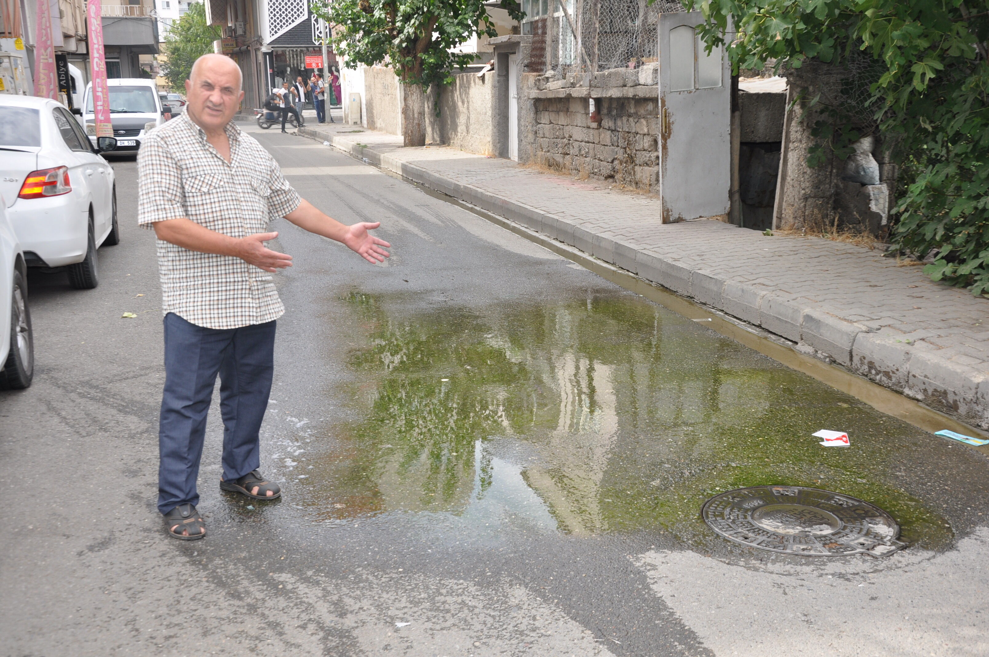 Raman Mahallesi’nde Su İsyanı Bir Aydır Boşa Akıyor (2)