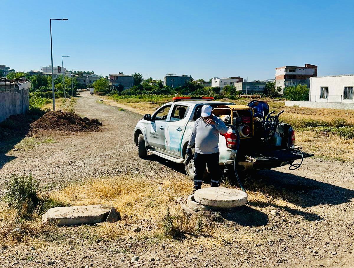 Batman’da ilaçlama ve larva mücadelesi sürüyor