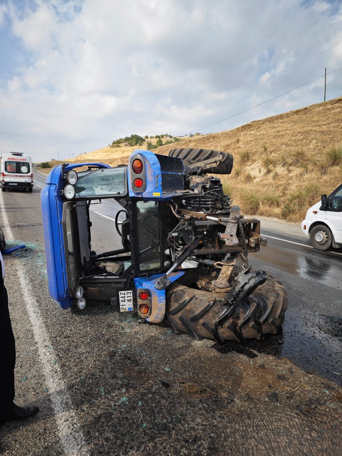 Batman Silvan Yolunda Traktör Devrildi 1 Yaralı (3)