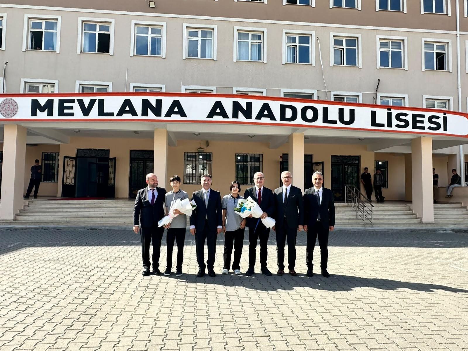 Batman’da Lise Öğrencilerine Bilim Ve Akademi Eğitimi 3