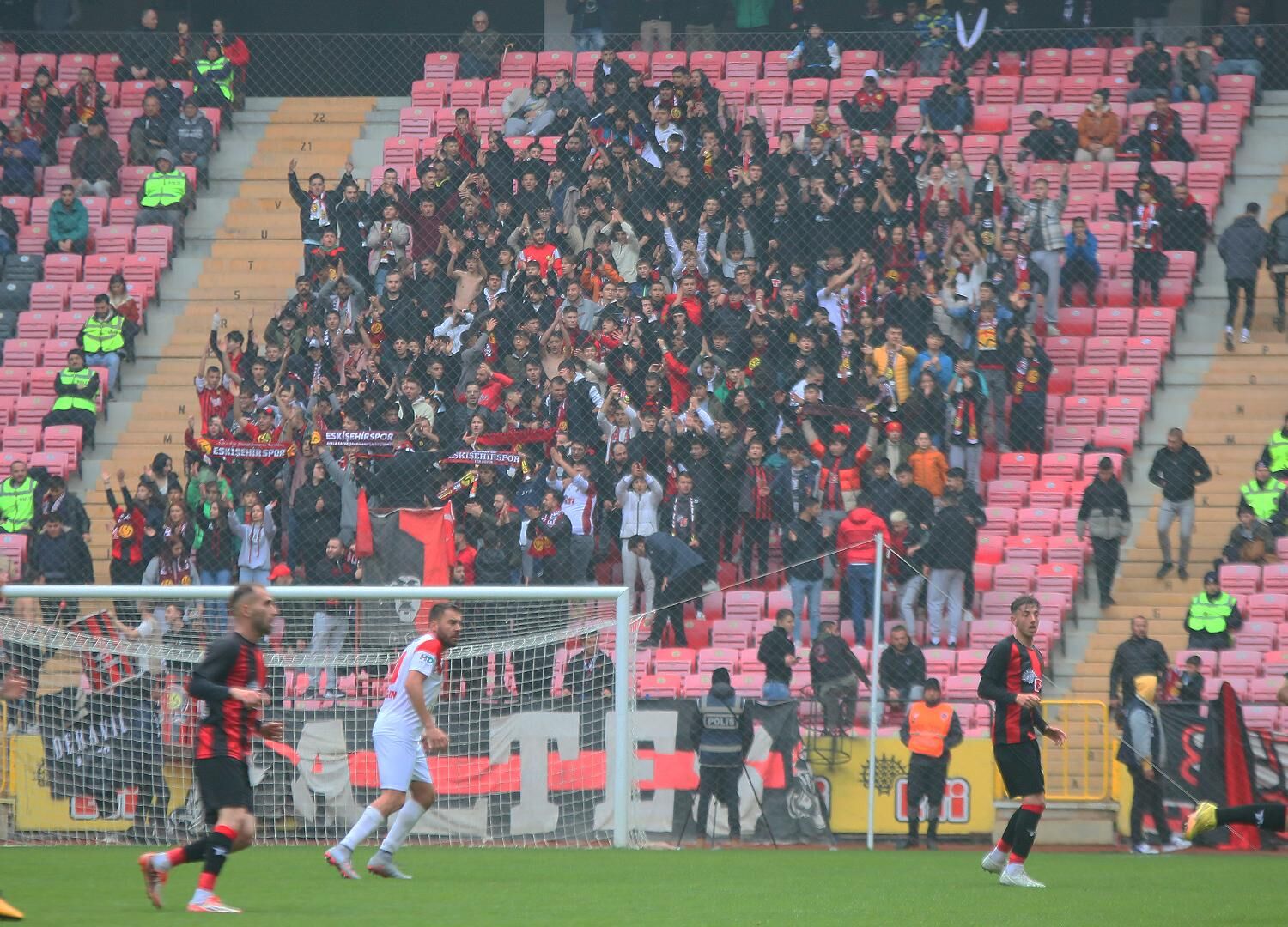 Eskişehirspor – Etimesgut Maçı Canlı Yayın Tivibuspor İzle
