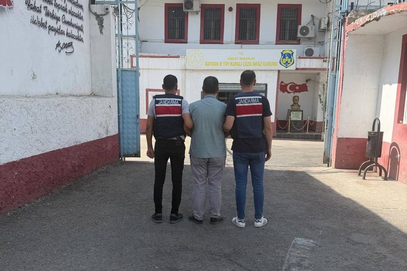 Hapis Cezası Bulunan 38 Kişi Yakalandı
