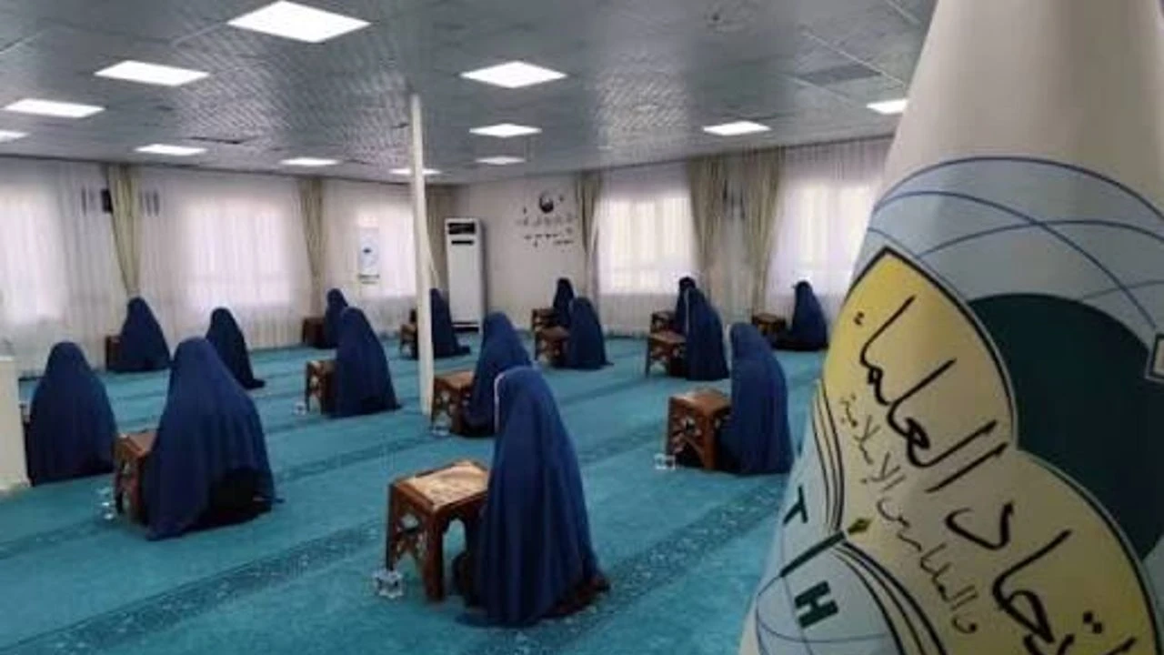 Kur’an Hafızı Kızlara Koyun Sürüsü Diyen Sözde Öğretmene Suç Duyurusu