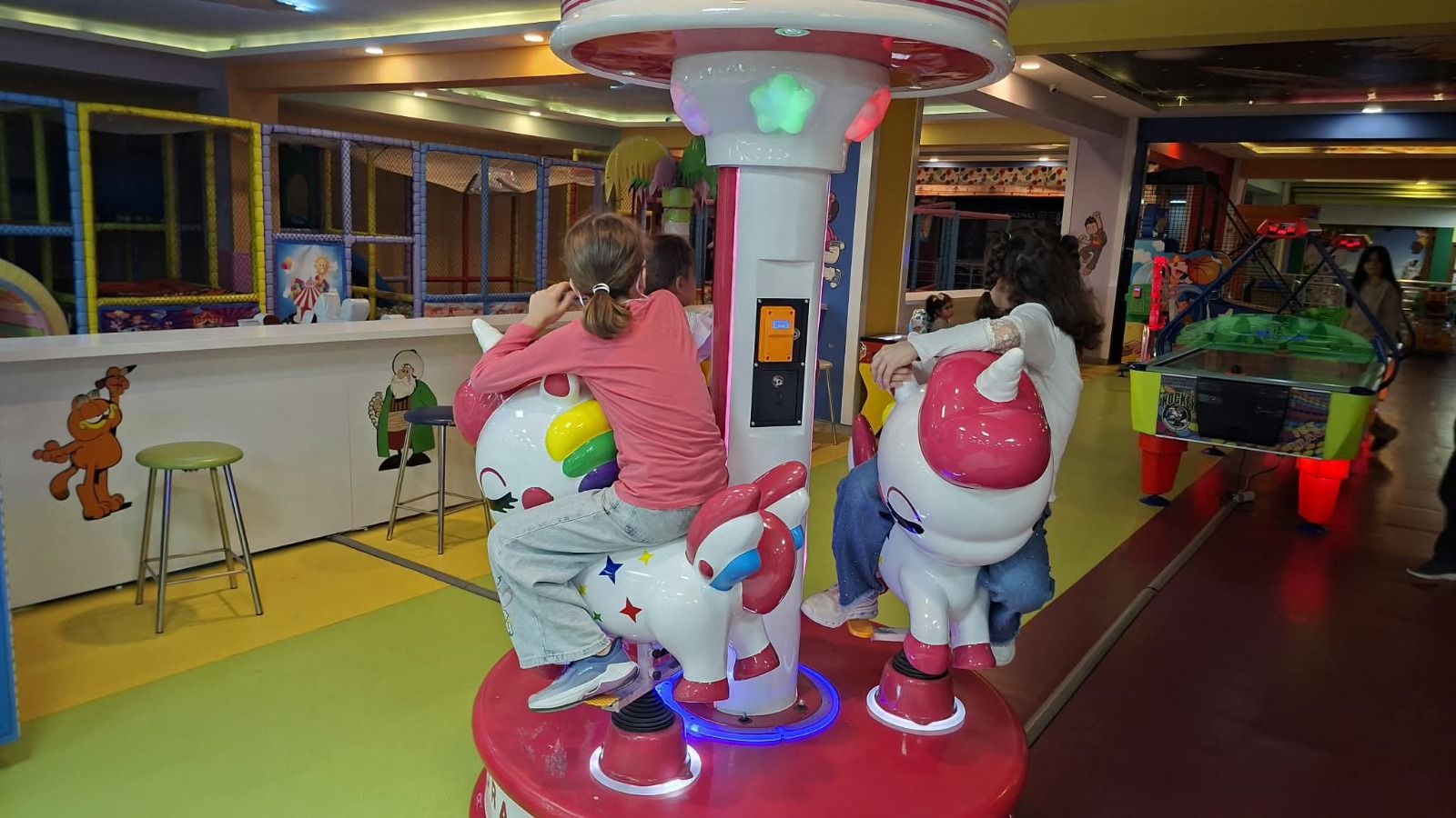 Koruma Altındaki Miniklere Oyun Alanı Gezisi