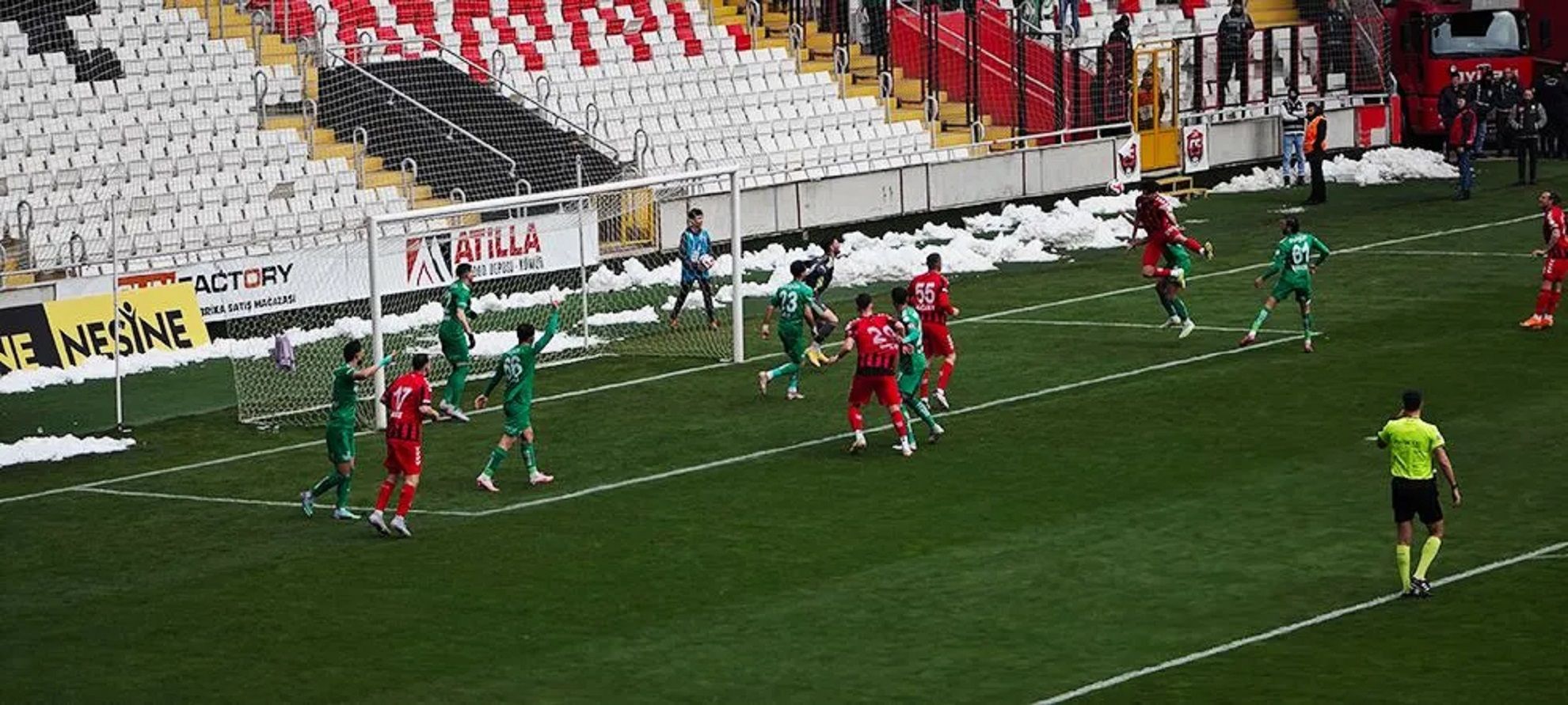 Sakaryaspor - Erzincanspor Maçı Tivibuspor Canlı İzle!