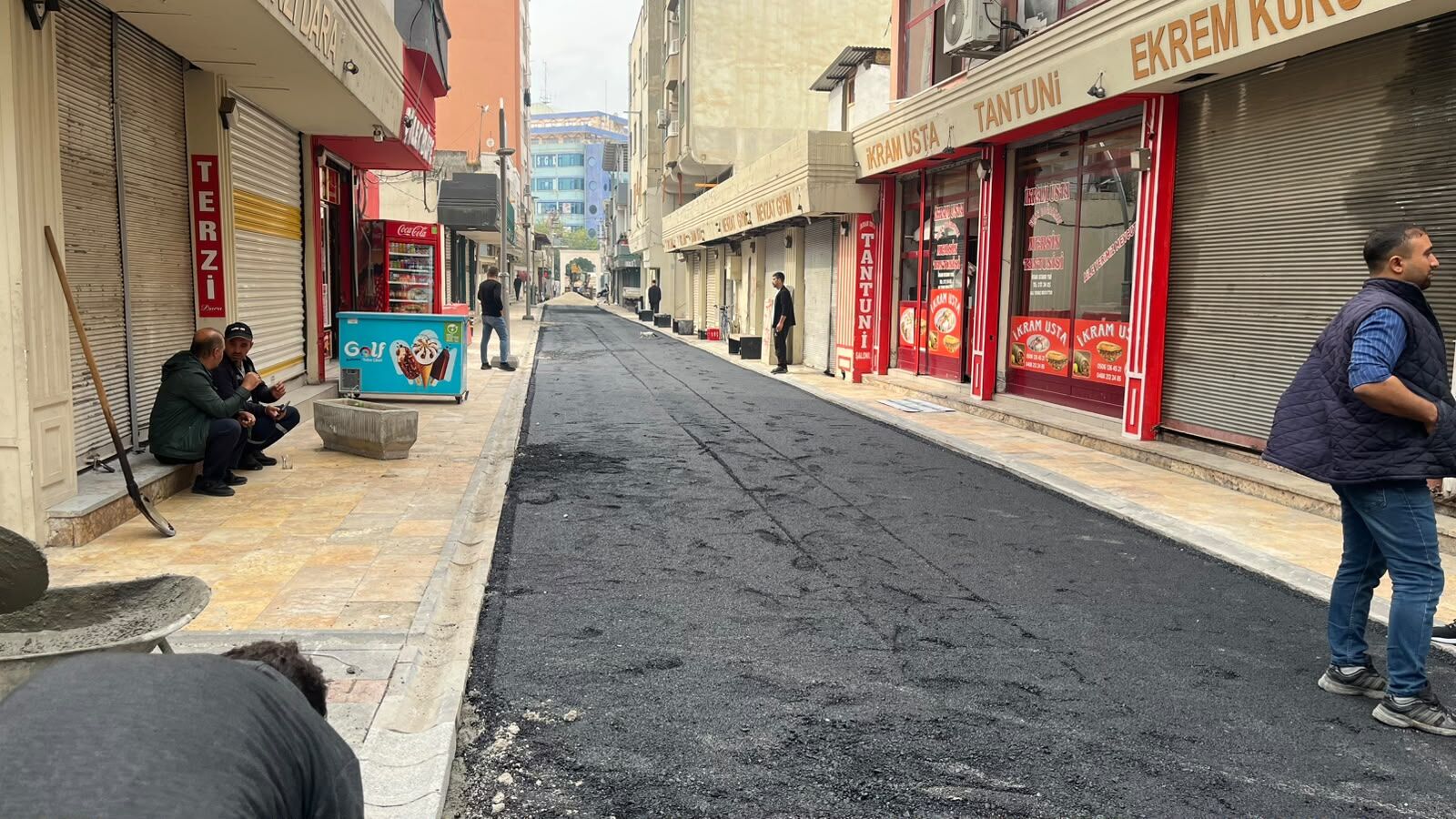 Şemsiyeli Sokak Esnafı Çalışmaların Hızla Bitirilmesini İstiyor (2)