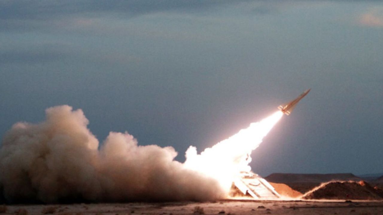 İşgalciler, İran füzelerinin vurduğu üslerdeki hasarı ifşa eden gazeteciyi cezaevine attı