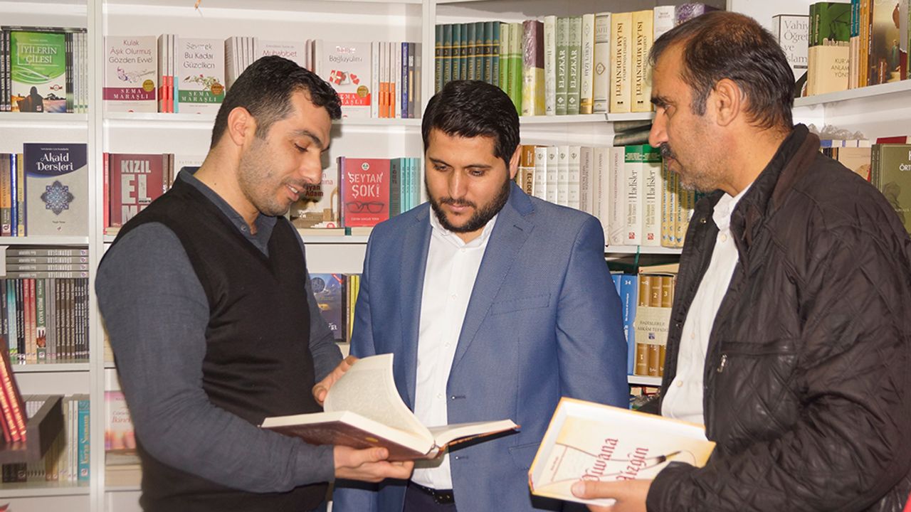 “Kitap İhtiyaç Listemizin 235’inci Sırasında”