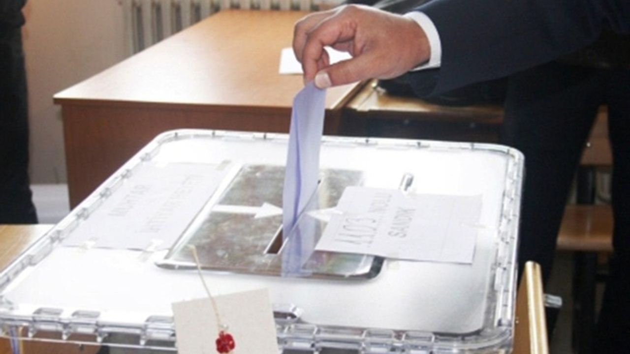 Seçmen listeleri bugün askıya çıkarılıyor