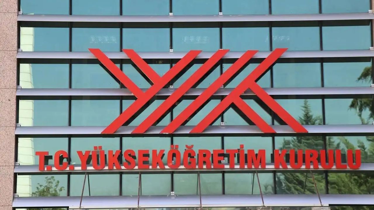 YÖK, FETÖ bağlantılı yurt dışındaki üniversitelerin kara listesini duyurdu