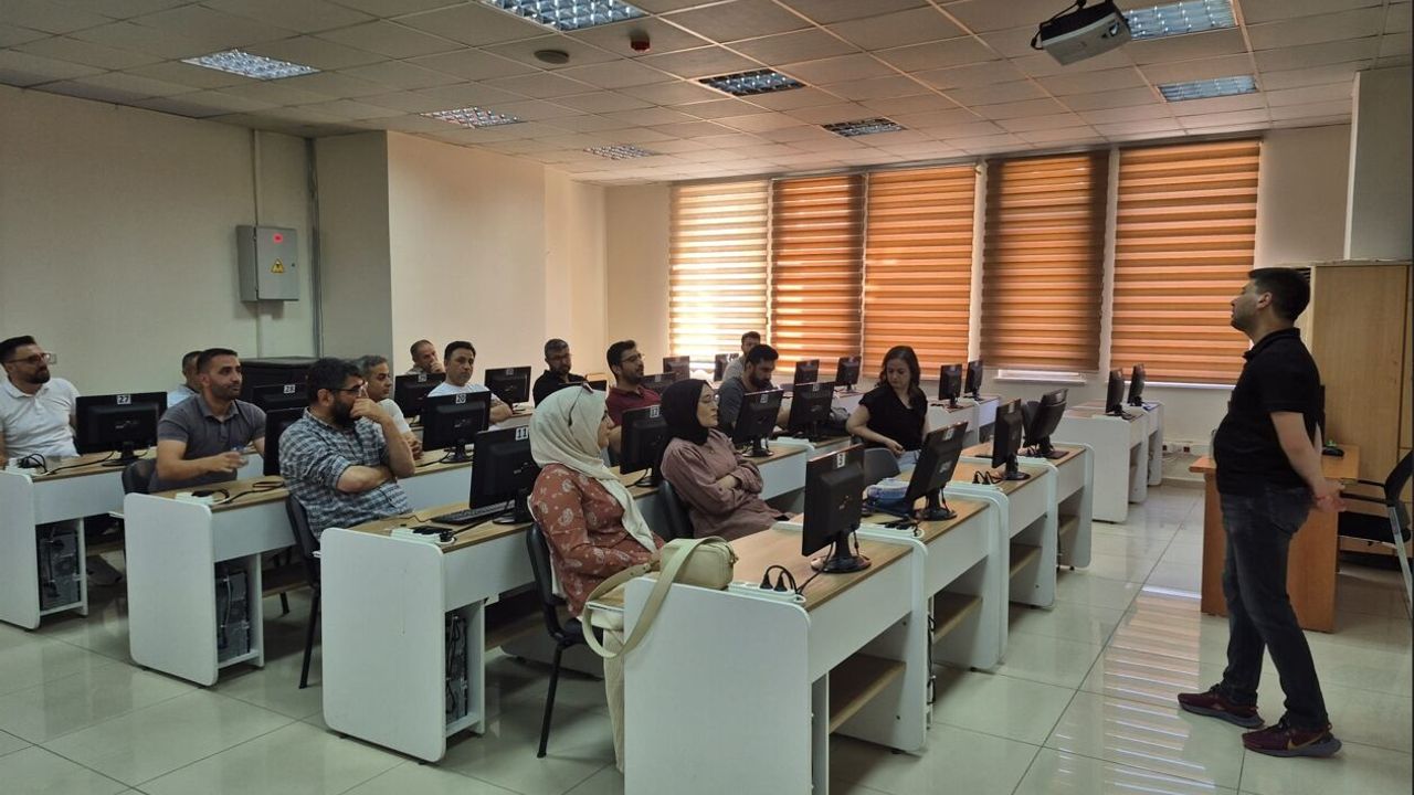 Yapay Zekâ Eğitimlerinde Yeni Aşama: Yüz Yüze Atöl