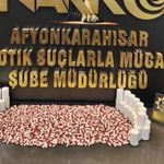Durdurulan otomobilde 2 bin 167 sentetik hap ele geçirildi
