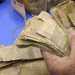 Banka Navendî ya Efxenistanê banknotên kevin bi yên nû guherand