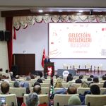 Üniversiteler 'geleceğin mesleklerini' Bilim Kafelerde anlatıyor