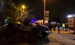 Ambulansın da karıştığı kazada bir kişi hayatını kaybetti 3 kişi yaralandı