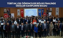 TÜBİTAK Lise Öğrencileri Bölge Finalinde Ödüller Sahiplerini Buldu