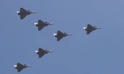 Hindistan ile Fransa arasında savaş uçağı anlaşması