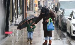 Meteoroloji bazı bölgeleri  kuvvetli yağışa karşı uyardı