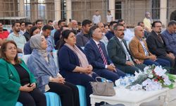 Cami Avlusunda İlahi Dinletisi Düzenlendi