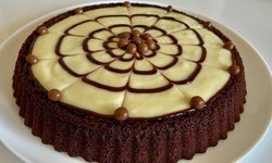 Tart kalıbında sade kek