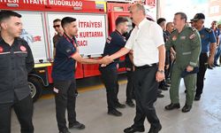 Vali Canalp'ten Arefe Günü Mesaiye Devam Edenlere  Ziyaret