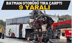 Batman Otobüsü Tıra Çarptı 9 Yaralı