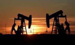 Brent petrolün varili 70 doların altında seyrediyor