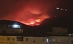 Diyarbakır kırsalında çıkan yangın sürüyor