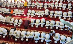 Kozluk'ta minik yürekler namazla buluştu