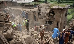 Afganistan'daki depremde can kaybı 2 bin 205'e yükseldi