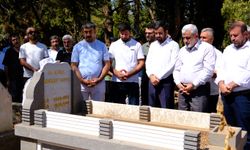 HAKSİAD’dan Mehmet Yavuz’un kabrine ziyaret