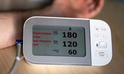 Kardiyoloji Uzmanı Dr. Dursun: Hipertansiyon, kalp krizi ve felç riskini artırıyor