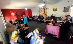 Gençlik Merkezi'nde Din-Ahlak-Hukuk İlişkisi Değerlendirildi