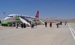 Siirt Havalimanı yine uçuşlara kapatıldı: Milyonluk yatırımlar boşa gitti