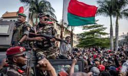 Sondakika Darbe! Madagaskar ordusu, yönetime el koydu