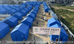 Karwana Hêvîyê: Bi deh hezaran konteyner li benda ketina Xezzeyê ne