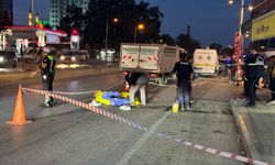 Adana'da kamyonun çarptığı yaşlı adam hayatını kaybetti