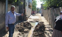 Batman'da alt yapı çalışması çileye dönüştü, iki aydır içme suyu boşa akıyor