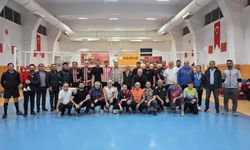 TPAO'da Geleneksel Voleybol Heyecanı Başladı: Mükerrem Tural Turnuvası Start Aldı