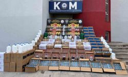 Adana'da 4 ton etil alkol, çok sayıda çek ve altın ele geçirildi