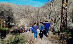 Gençler Kozluk Kalesini Gezdi