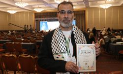 İşgal zindanlarında geçirdiği 25 yılı kitaplaştırdı