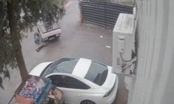 Kamyonete çarpan elektrikli skuter sürücüsü hayatını kaybetti