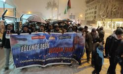 Malatya'da yoğun kar yağışı altında Gazze için "Eğlence değil, vicdan zamanı" yürüyüşü